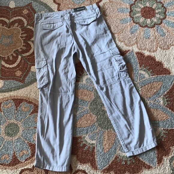 NWT MEN’S 34x30 INC CONCEPTS CARGO -STYLE PANTS - Picture 2 of 5